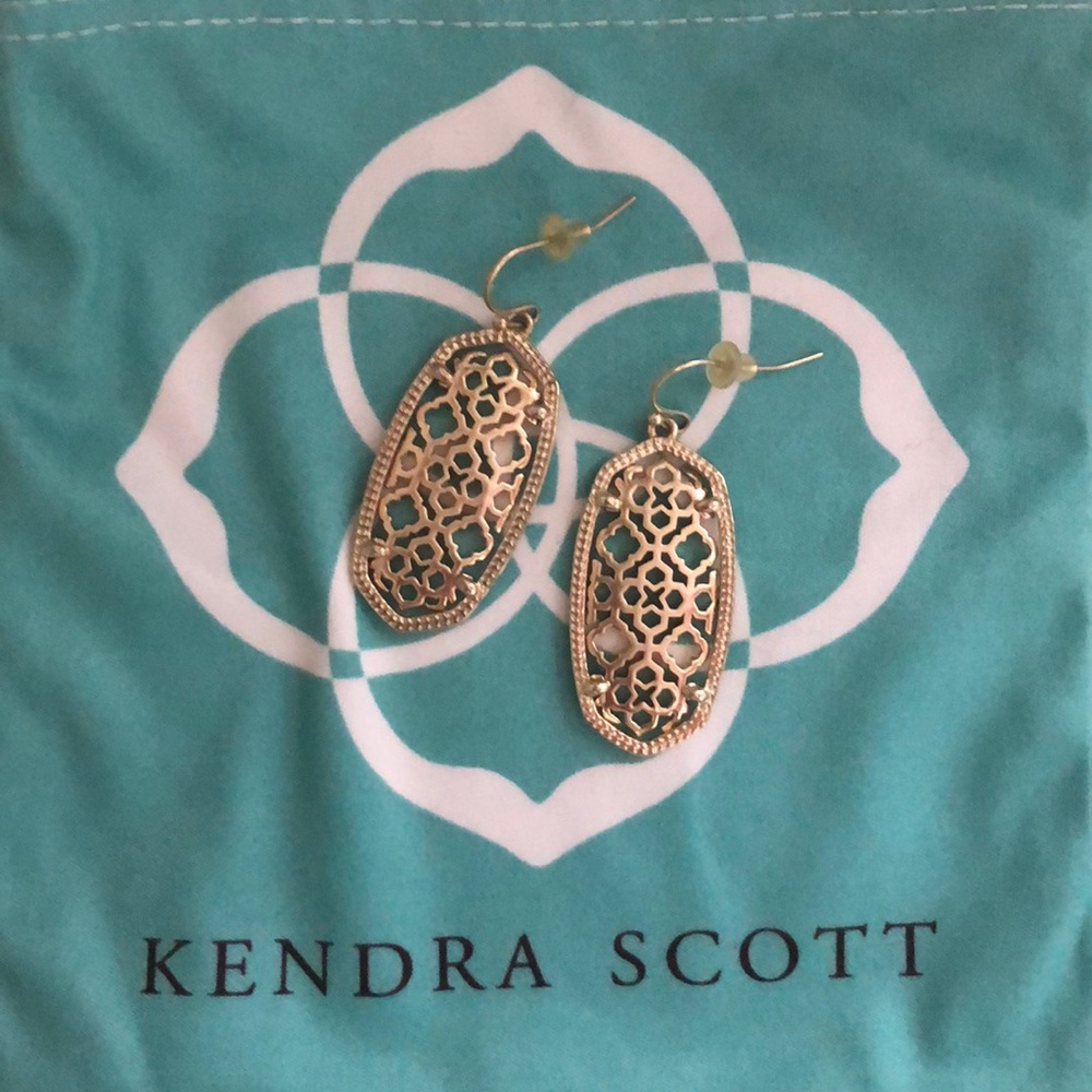 Kendra Scott Elle Filigree Gold Earrings